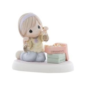 Precious Moments “Behold the Spirit of Christmas in your hands” figurine